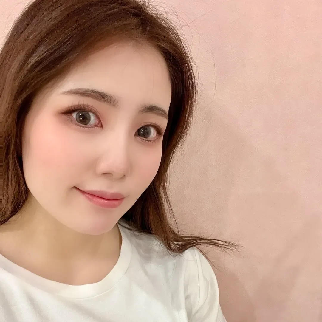 岸和田のleaps nail&eyelashで働くネイリストMarin